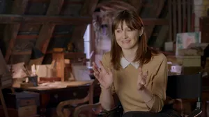 Mary Poppins Returns Cast Interview Wallpaper