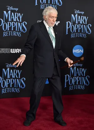 Mary Poppins Returns Premiere Guest Wallpaper