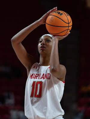 Maryland Basketball Player Free Throw Wallpaper