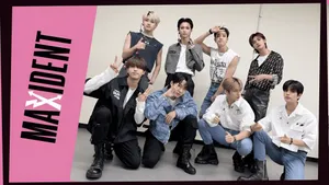 Maxident Album Group Photo Wallpaper