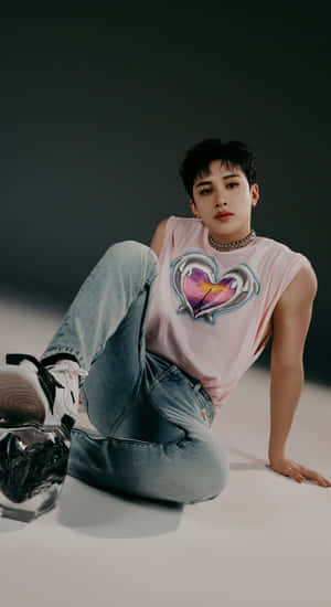 Maxident Stylish Casual Look Wallpaper