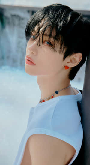 Maxident Stylish Portrait Wallpaper