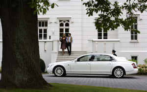 Maybach Landaulet Outside Luxury Residence Wallpaper