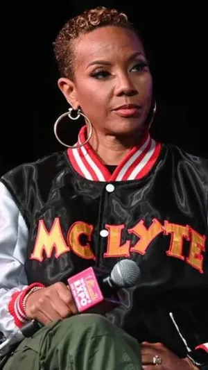 Mc Lyte Speaking Event Wallpaper