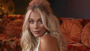 Megan Moroney Country Music Star Wallpaper