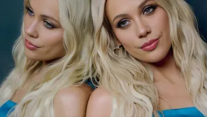 Megan Moroney Reflective Portrait Wallpaper