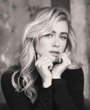 Melissa Roxburgh Blackand White Portrait Wallpaper