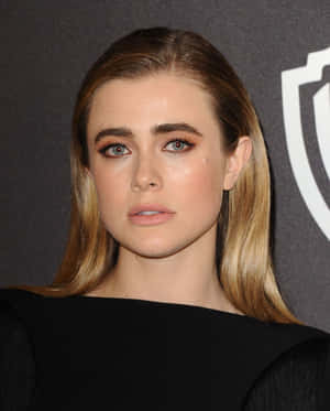 Melissa Roxburgh Event Portrait Wallpaper