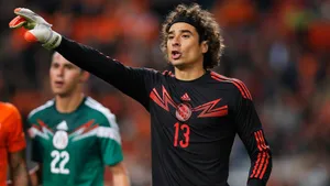 Memo Ochoa Mexican Goalkeeper Action Shot Wallpaper