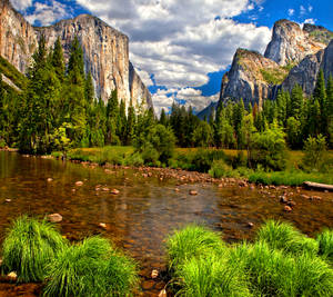Merced River Yosemite National Park California Screen Saver Wallpaper
