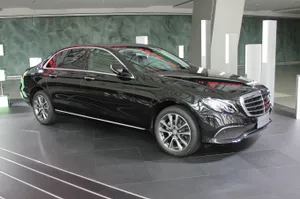 Mercedes Benz Black Side View Wallpaper