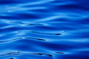 Mesmerizing 3d Depiction Of Cool, Calm Water Wallpaper