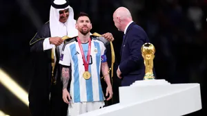 Messi Receiving World Cup Trophy4 K Wallpaper
