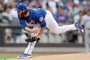 Mets Pitcher Action Shot Wallpaper