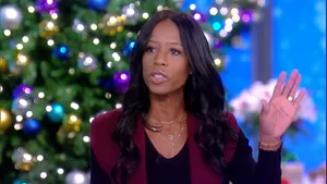 Mia Love Christmas Show Wallpaper