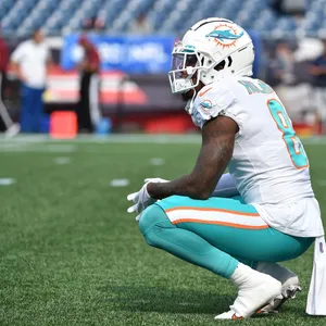 Miami Dolphins Player Pre Game Moment Wallpaper