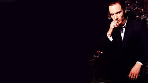 Michael Fassbender Dark Theme Wallpaper