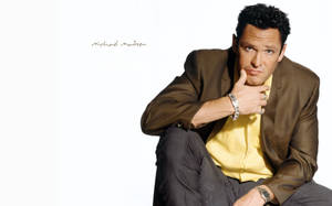 Michael Madsen Rubbing Chin Wallpaper