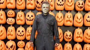 Michael Myers Halloween Ends Pumpkin Wall Wallpaper