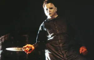 Michael Myers With Knife Wallpaper