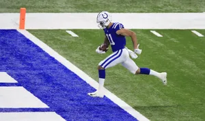 Michael Pittman Jr Touchdown Celebration Wallpaper