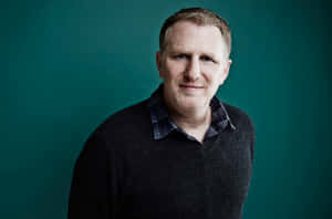 Michael Rapaport Strikes A Casual Pose Wallpaper