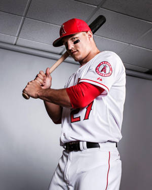 Mike Trout Professional Shot Wallpaper