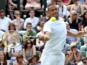 Mikhail Youzhny Playing Tennis Wallpaper
