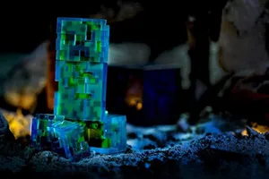 Minecraft Charged Creeper Figurine Night Scene Wallpaper