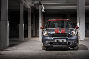 Mini Cooper Countryman Model Wallpaper