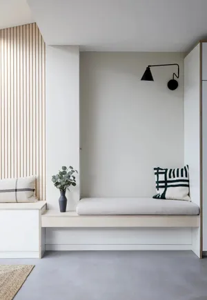 Minimalist Geometric Design Wallpaper