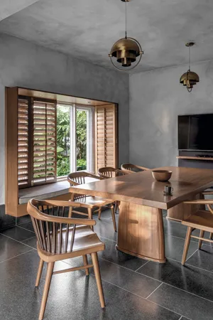 Minimalist Geometric Shapes Wallpaper