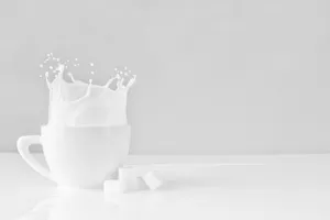 Minimalist White Milk Splash Wallpaper