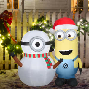 Minionand Snowman Christmas Decoration Wallpaper