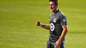 Minnesota United Fc Midfielder Ethan Finlay Wallpaper