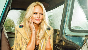 Miranda Lambert In Cowgirl Vest Wallpaper