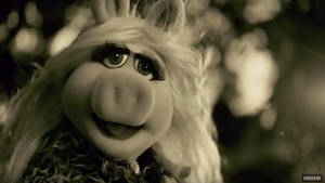 Miss Piggy Pretty Face Wallpaper