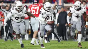 Mississippi State Football Action Wallpaper