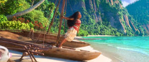 Moana Holding Canoe Wallpaper