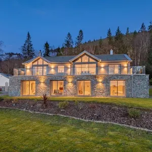 Modern Luxury Home Exterior Wallpaper