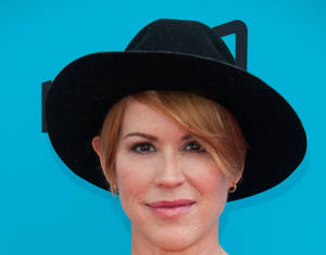 Molly Ringwald Big Black Hat Wallpaper