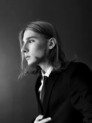 Monochrome Profileof Manin Suit Wallpaper