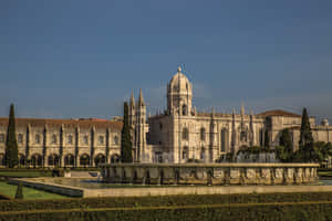 Mosteiro Dos Jeronimos Back Wide Shot Wallpaper