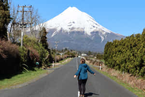 Mount Taranaki Road Walk New Zealand Wallpaper