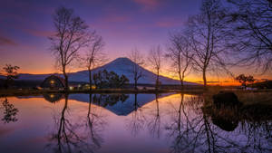 Mountain And Sky Japanese Nature Wallpaper