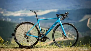 Mountain Bike With An Impeccable Background Wallpaper