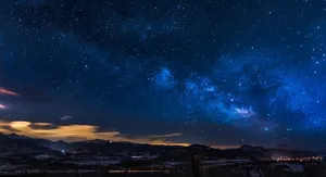 Mountains And Starry Sky Wallpaper