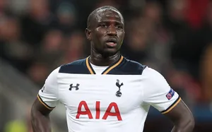 Moussa Sissoko Drenched In Sweat Wallpaper