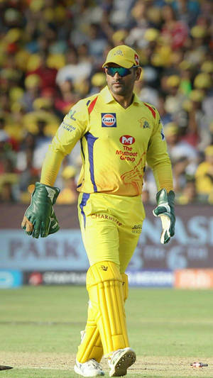 Ms Dhoni Hd Yellow Uniform Wallpaper