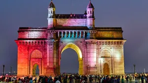 Mumbai Rainbow Gateway Wallpaper